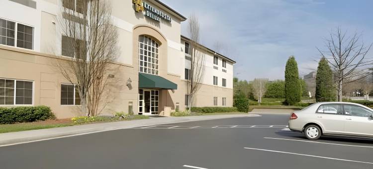 亚特兰大周边桃树美国长住精选套房酒店(Extended Stay America Select Suites - Atlanta - Perimeter - Peachtree Dunwoody)图片