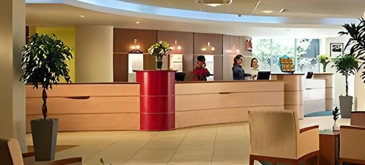 宜必思沙托鲁酒店(ibis Chateauroux)图片