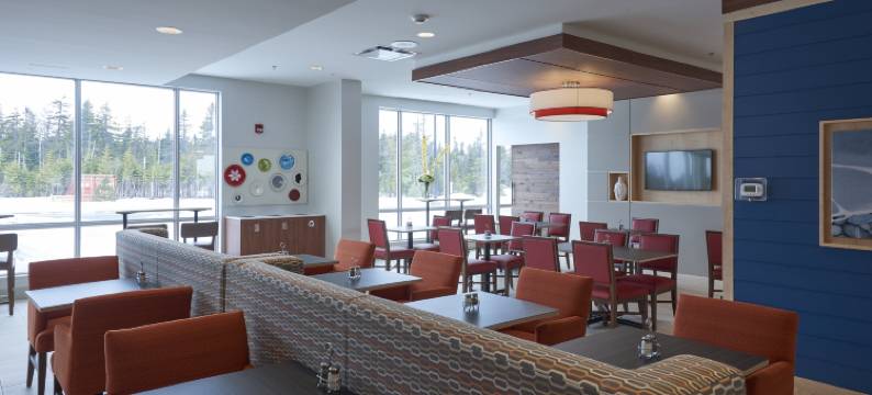 圣约翰机场智选假日套房酒店(Holiday Inn Express & Suites ST JOHN'S AIRPORT by IHG)图片