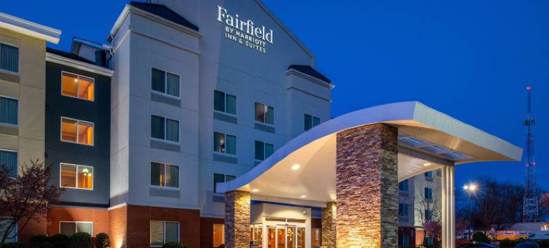 格林斯伯勒温多弗万枫酒店及套房(Fairfield Inn & Suites Greensboro Wendover)图片