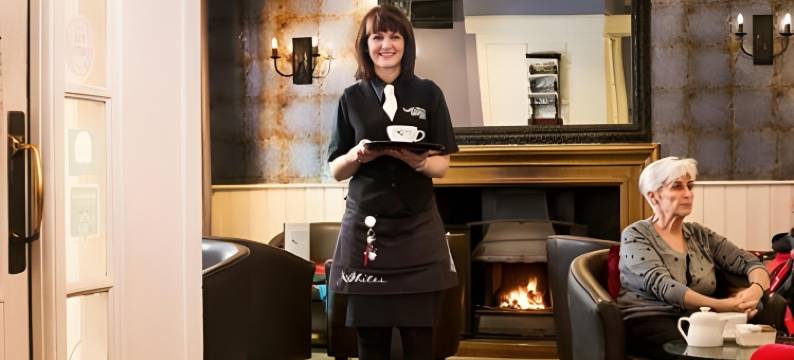 白鹿酒店(White Hart Hotel)图片