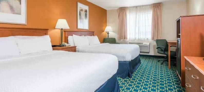 圣达菲呗盟套房酒店(Baymont by Wyndham Santa Fe)图片