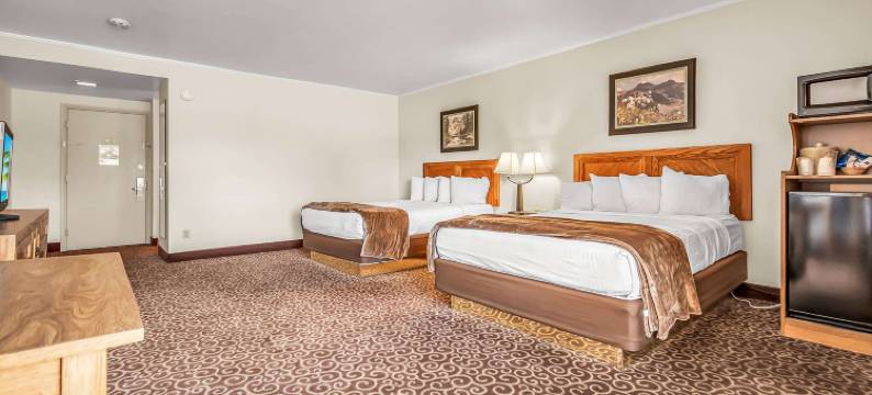 红箭旅馆及套房，温德姆旗下Travelodge(Red Arrow Inn & Suites, a Travelodge by Wyndham)图片