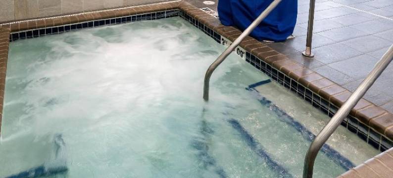 西医学中心舒适套房酒店(Comfort Inn & Suites West - Medical Center)图片