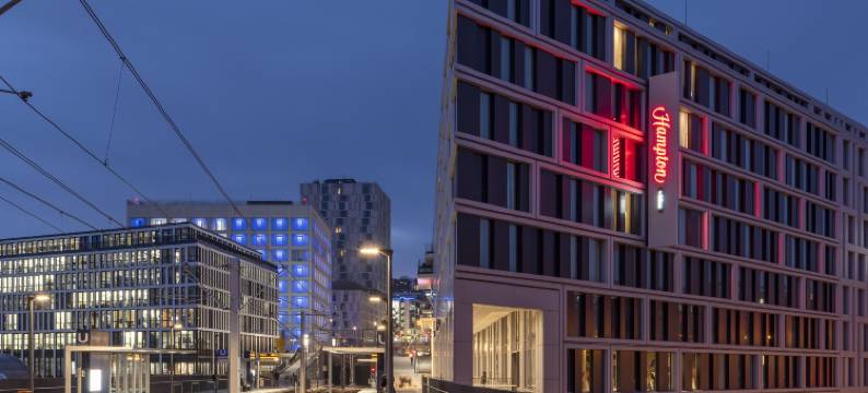 斯图加特市中心希尔顿欢朋酒店(Hampton by Hilton Stuttgart City Centre)图片