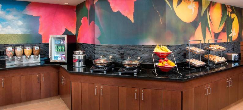 南本德米沙沃卡万枫酒店套房(Fairfield Inn & Suites South Bend Mishawaka)图片