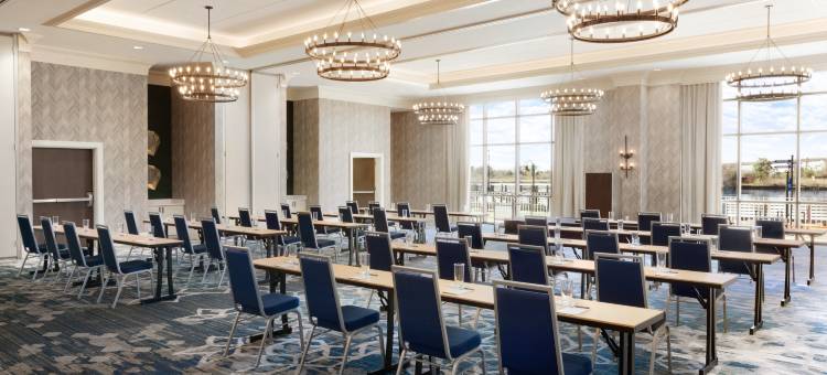 威尔明顿河滨希尔顿大使套房酒店(Embassy Suites by Hilton Wilmington Riverfront)图片