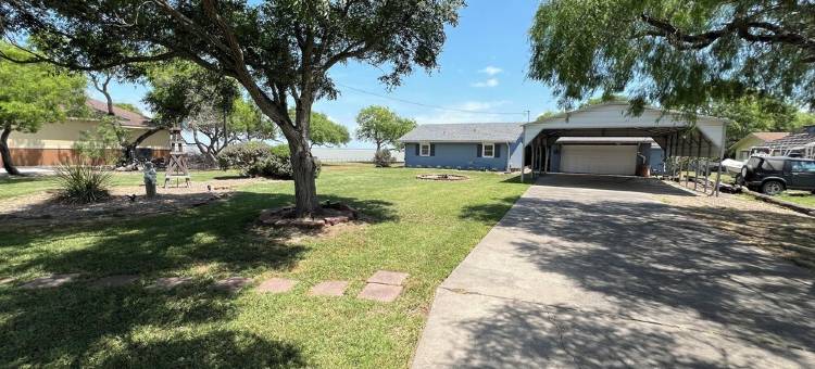 Baffin Bay Waterfront, Fishing图片