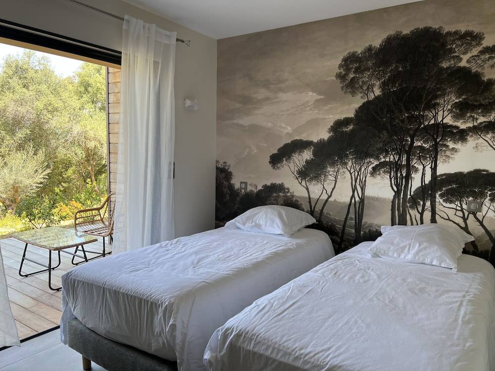 Villas Agosta - Acantha - sea view 50 m from the beach, new and luxurious