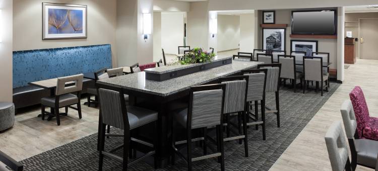 达文波特欢朋套房酒店(Hampton Inn & Suites Davenport)图片