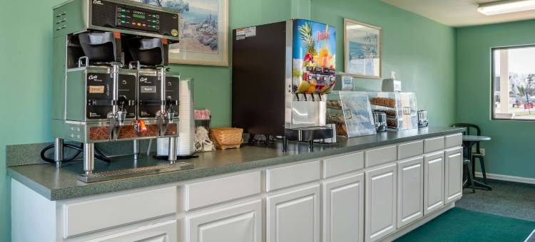 罗德威旅馆及套房 - (柏斯海滩)(Rodeway Inn & Suites)图片