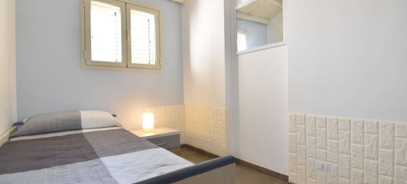 马里纳迪拉古萨的三颗钻石(The Three Diamonds of Marina di Ragusa)图片