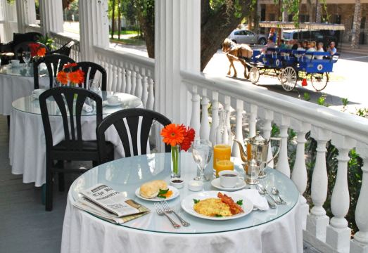 Rhett House Hotel Overview