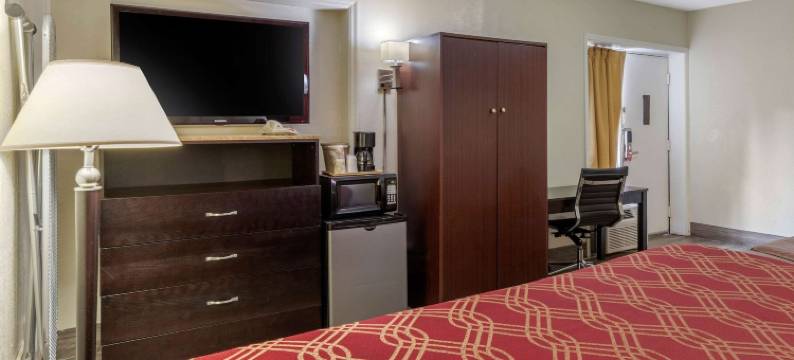 伊克诺旅馆-杰克逊堡(Econo Lodge Fort Jackson)图片