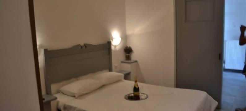 潘诺拉玛开放式公寓酒店(Skyros Panorama Studios)图片