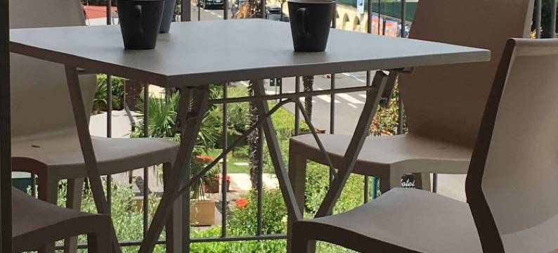 维罗马多西客房和公寓旅馆(Vialeromadodici Rooms & Apartments)图片