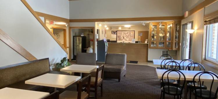 格林贝速8酒店-近体育场(Super 8 by Wyndham Green Bay Near Stadium)图片