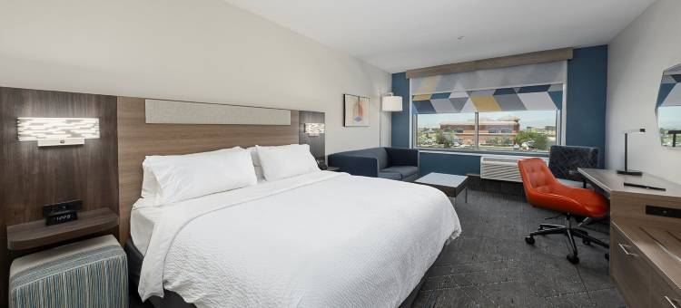 丽晶克雷斯特中国湖智选假日酒店及套房(Holiday Inn Express & Suites Ridgecrest - China Lake)图片