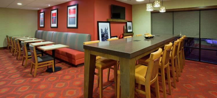 希尔顿欢朋酒店-罗克福德(Hampton Inn Rockford)图片