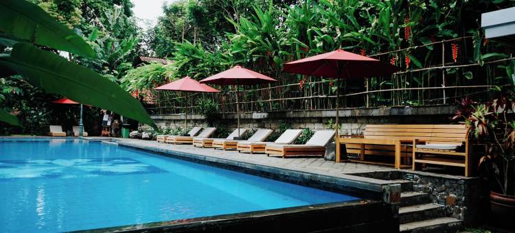 卡育安伦度假村(Kayu Arum Resort)图片