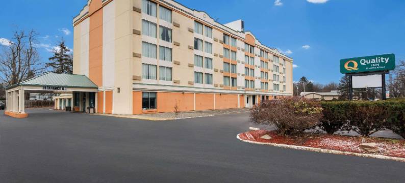 手指湖旅馆及套房(Finger Lakes Inn & Suites)图片