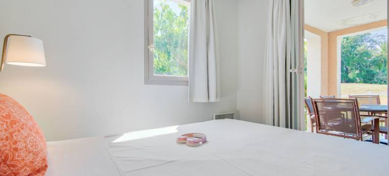 莱斯帕西德格瑞玛德皮埃尔假日酒店(Résidence Pierre & Vacances les Parcs de Grimaud)图片