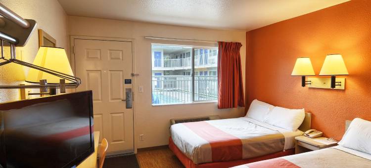 科达伦6号汽车旅馆(Motel 6 Coeur d'Alene, ID)图片