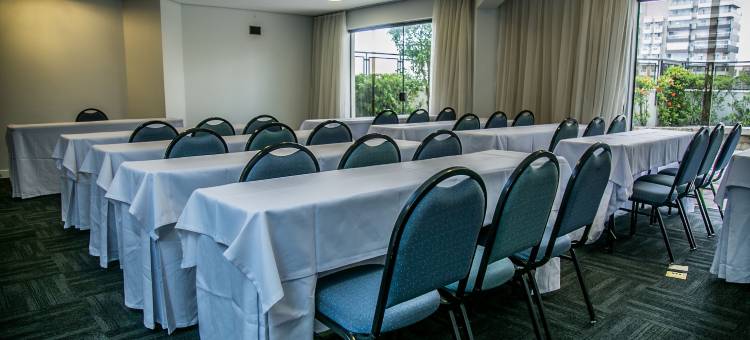 普拉亚弗莱特四海之家酒店(Cosmopolitan Praia Flat)图片