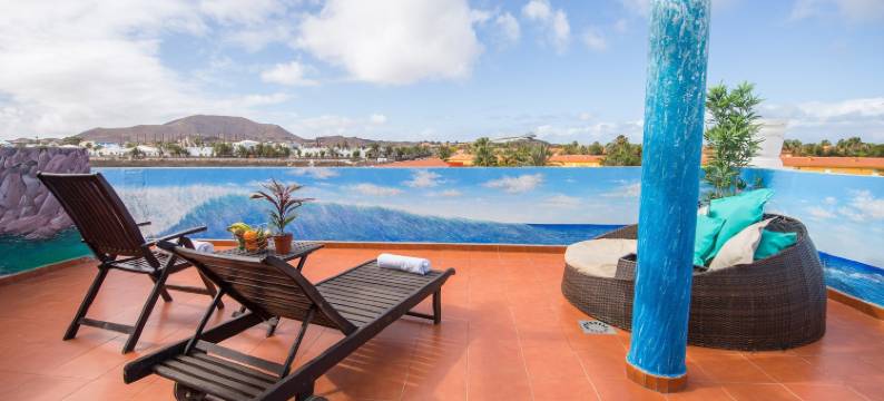 富埃特文图拉岛冲浪手住宿(Surf Riders Fuerteventura)图片