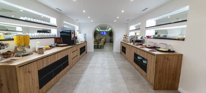 海军上将娱乐场酒店普图伊(Casino & Hotel Admiral Ptuj)图片