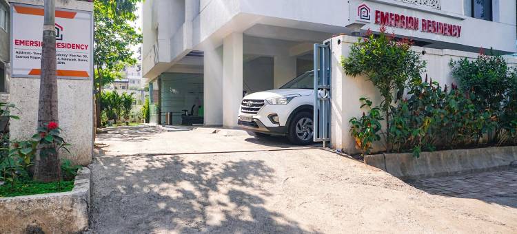 Fabhotel 埃默森公寓(FabHotel Emersion Residency - High Street Near Laxman Nagar, Baner)图片