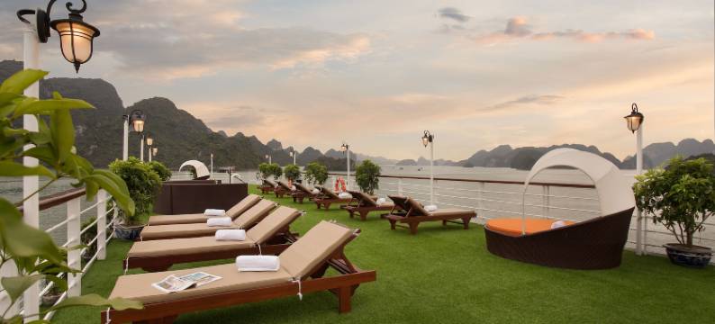 蒙彻利船屋(Mon Cheri Cruises)图片