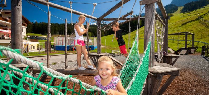 盖斯特豪斯 - 兰德特奥斯特恩酒店(Gasthaus-Landhotel Traunstein)图片