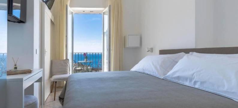 普罗拉酒店(Albergo la Prora)图片