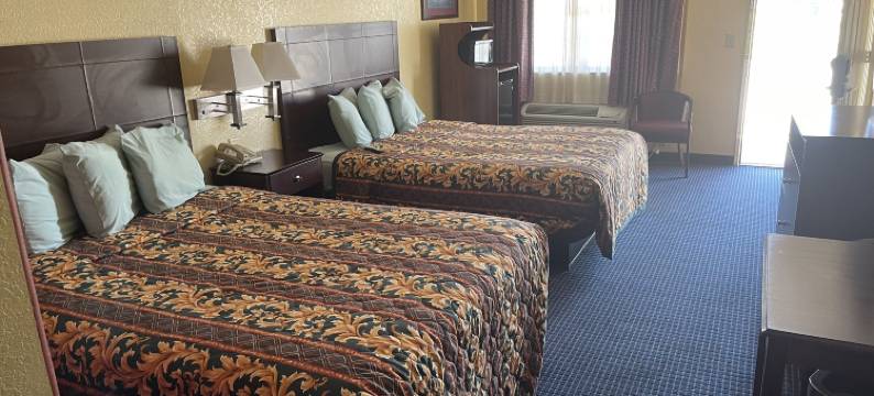 冈贝里尔行政酒店(Gun Barrel Executive Inn)图片