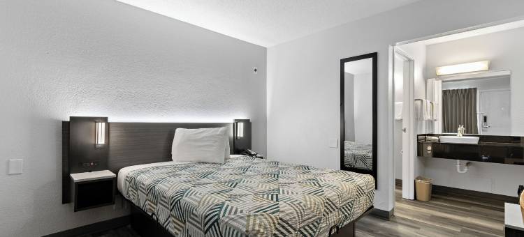 圣迭戈北6号汽车旅馆(Motel 6 San Diego, CA - North)图片