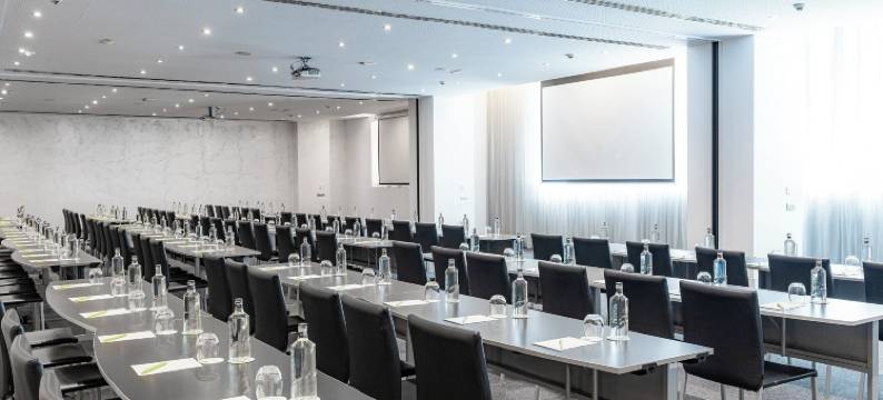 新波士顿酒店(Hotel Nuevo Boston)图片