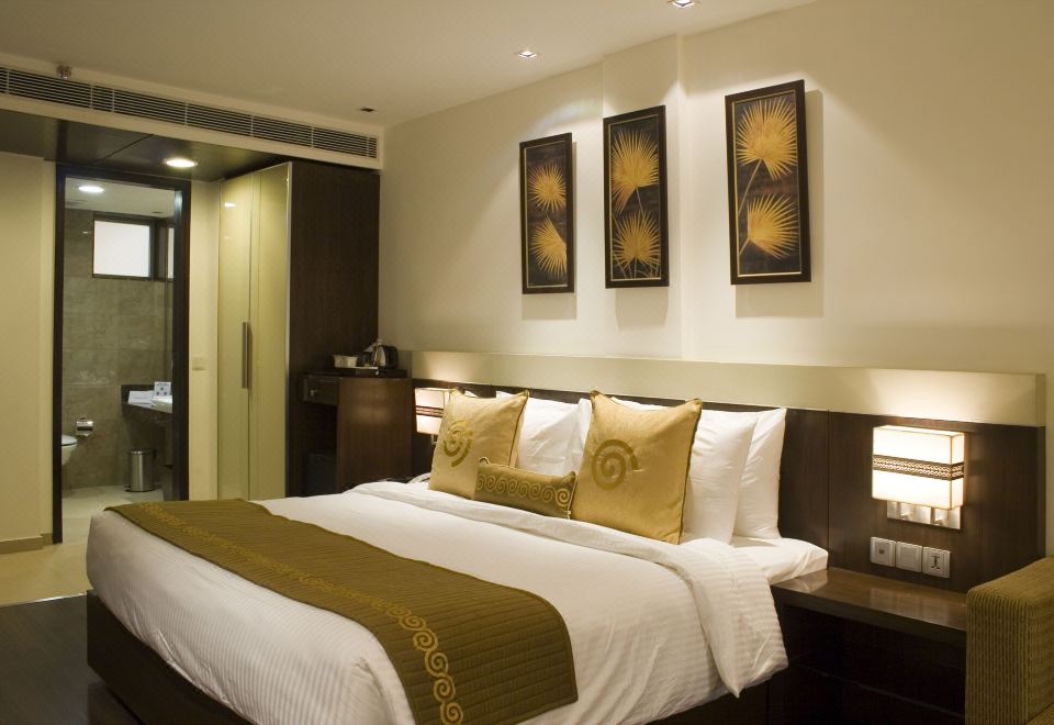 Shervani Nehru Place Hotel Overview