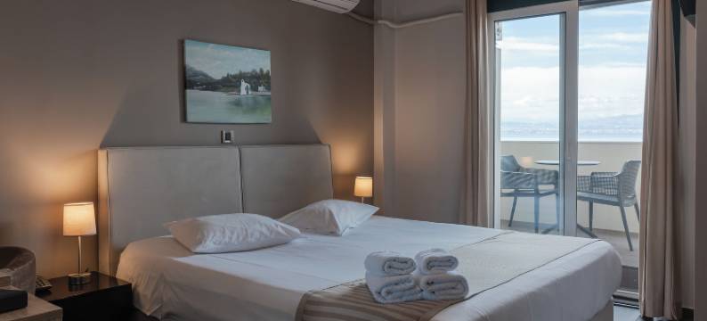 广场酒店(Plaza Hotel)图片