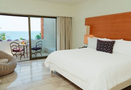 Camino Real Zaashila HuatulcoHotel Overview