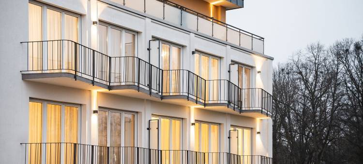 维尔雅雷斯齐腾酒店，靠近克罗青根温泉诊所，弗赖堡附近(Hotel Vier Jahreszeiten Direkt an Den Kliniken Und Therme Bad Krozingen, Nahe Freiburg)图片