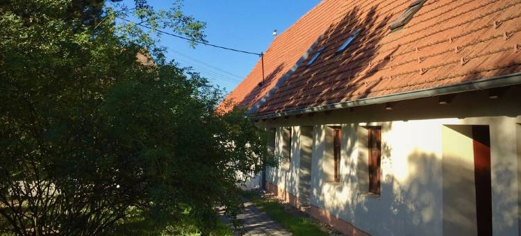 Hutterite Home Apartment - Full comfort, close to Bratislava, Vienna, and Brno.图片