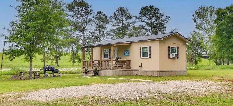 靠近公园和湖泊：宠物友好温妮小屋(Near Parks & Lakes: Pet-Friendly Winnie Cottage)图片