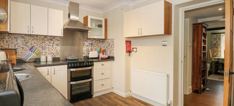 复活节小屋(Easter Cottage)图片