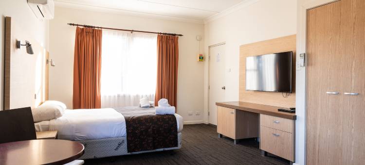 人面狮身像汽车旅馆(Sphinx Hotel Motel)图片