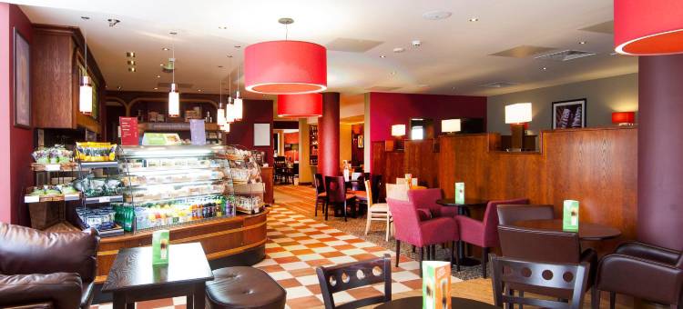 伦敦斯坦斯特德机场普瑞米尔客栈(Premier Inn London Stansted Airport)图片