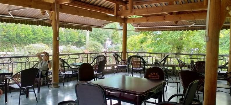 瑶瑶家的民宿(青城山路6号分店)图片