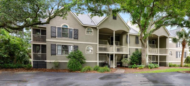 Community Pool and Scenic Dock Access - Charming Coastal Haven图片