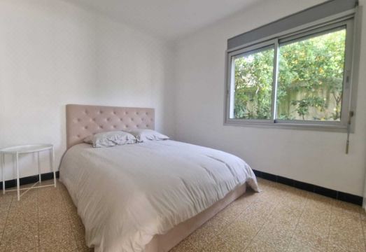 Grande Villa Avec Jardin à 10 Secondes de la mer Votre Havre de Paix Balnéaire! Hotel Overview