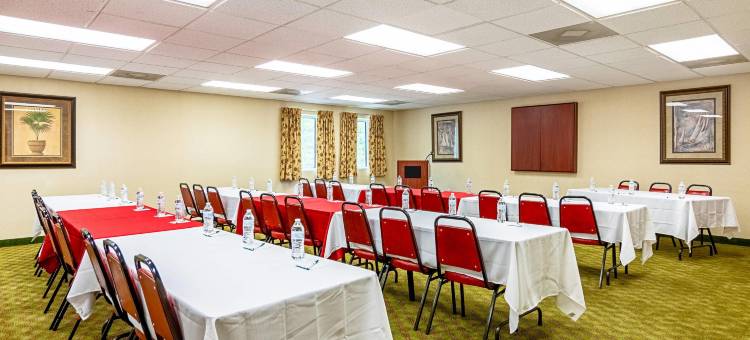 伯克维尔360&460 号高速公路凯艺酒店(Quality Inn Burkeville Hwy 360 & 460)图片